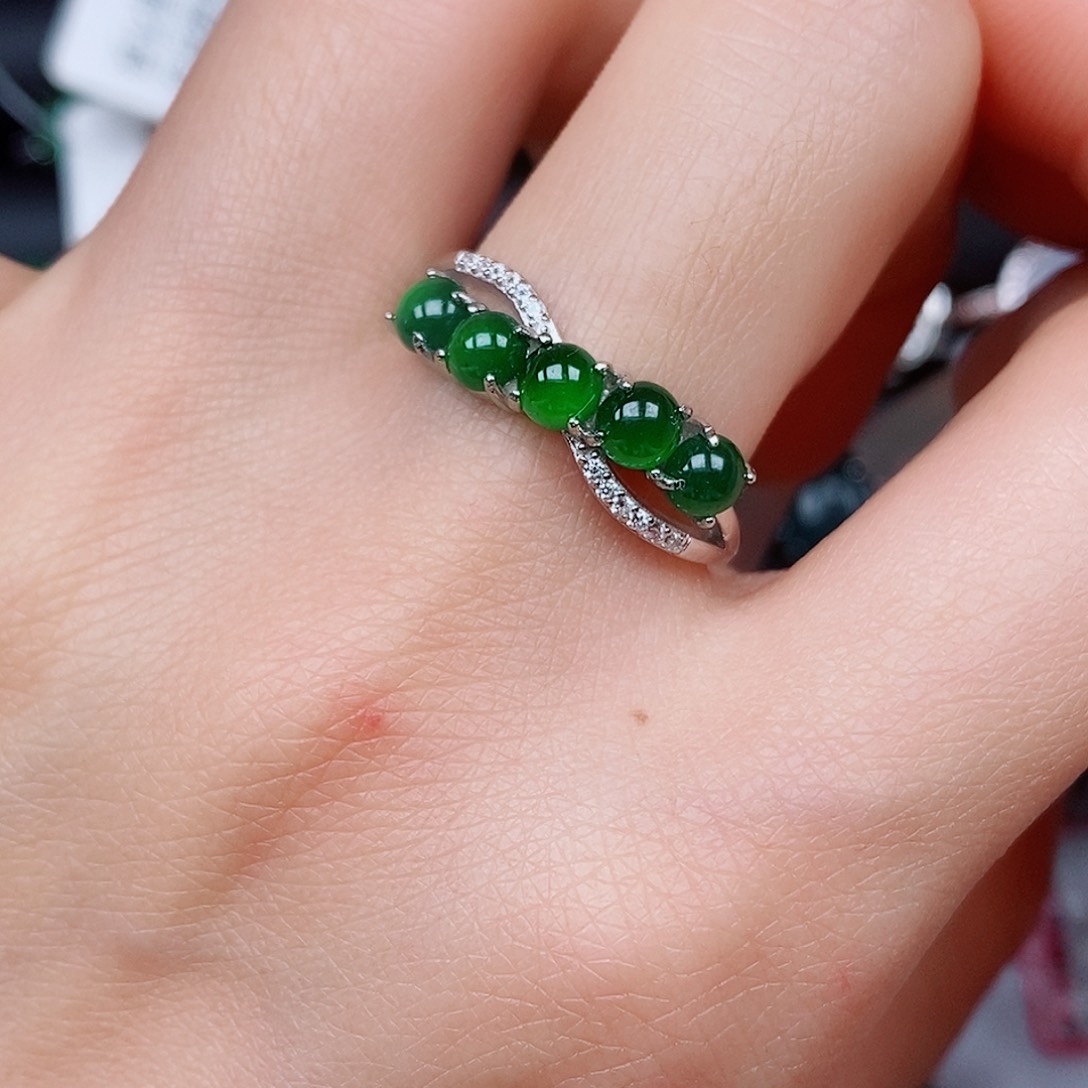 翡翠戒指银S925镶嵌戒指