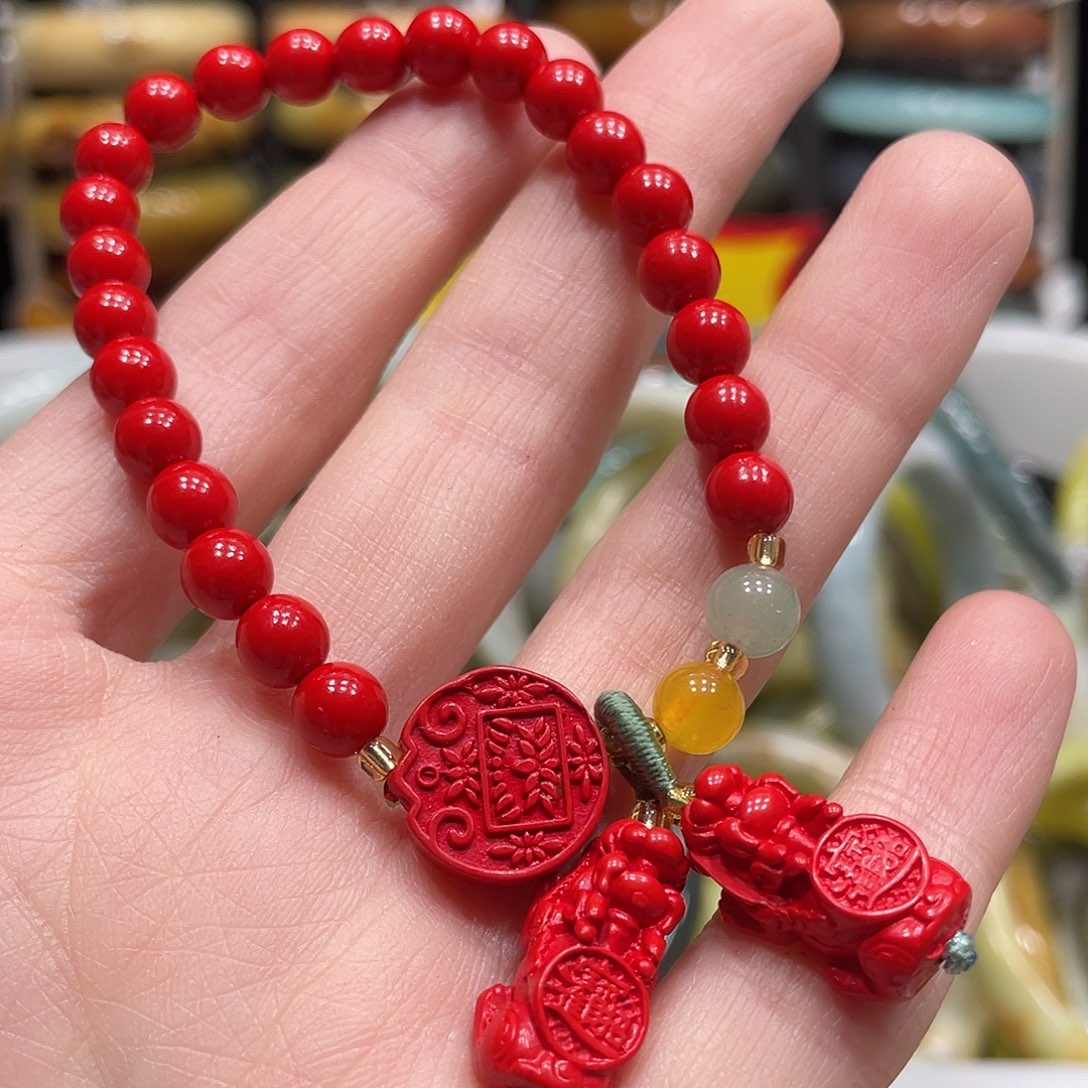 蛇纹石玉手串未镶嵌