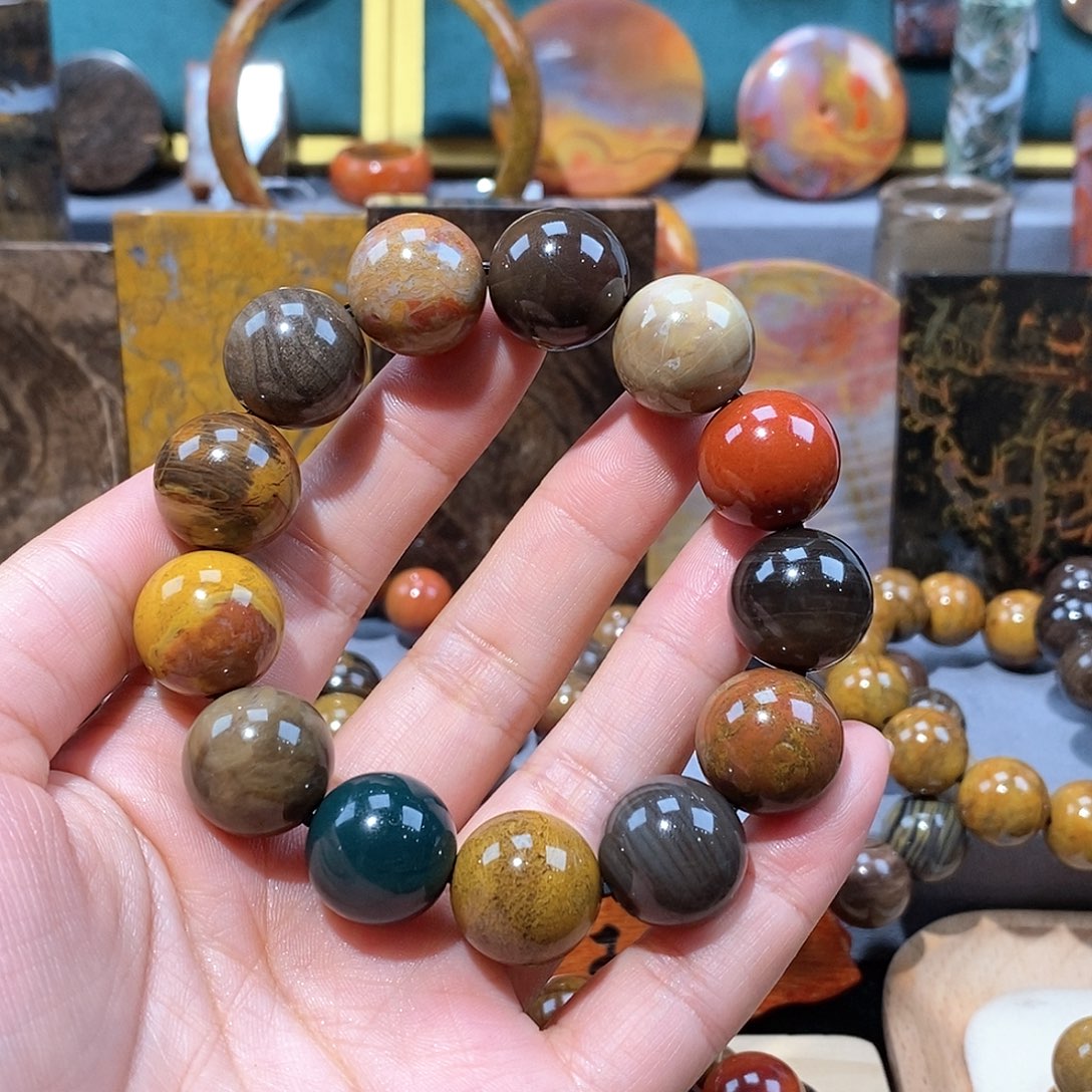 硅化玉天然北票硅化玉手串未镶嵌俺*夫天然北票硅化玉手串