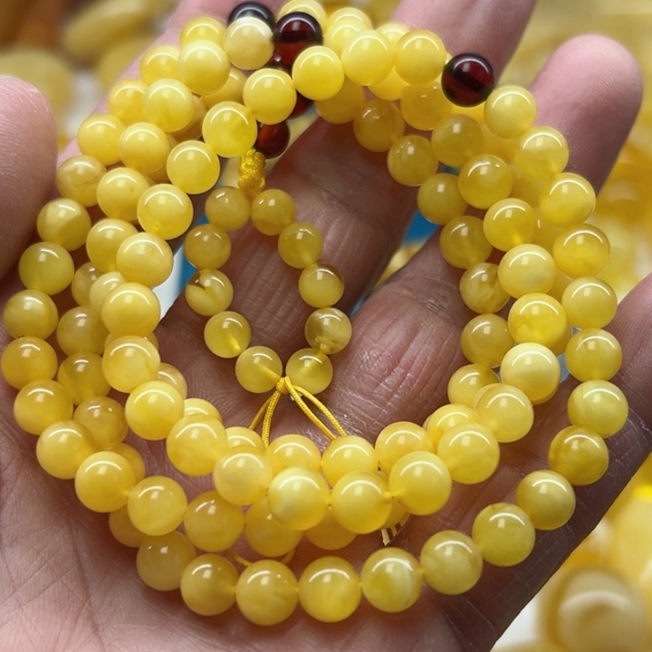 琥珀（矿物珀）颈饰未镶嵌