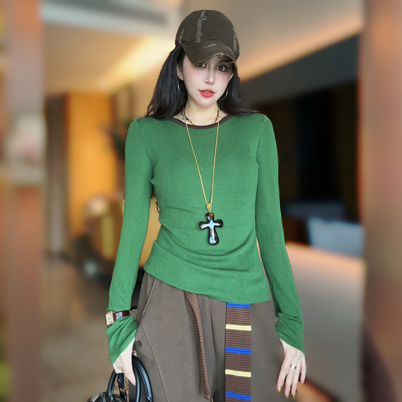 秋冬新款时尚拼色圆领长袖针织衫女士修身显瘦百搭打底衫毛衣内搭