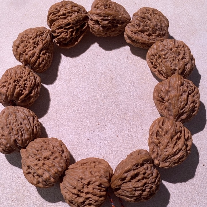 手串文玩核桃生**凡…………