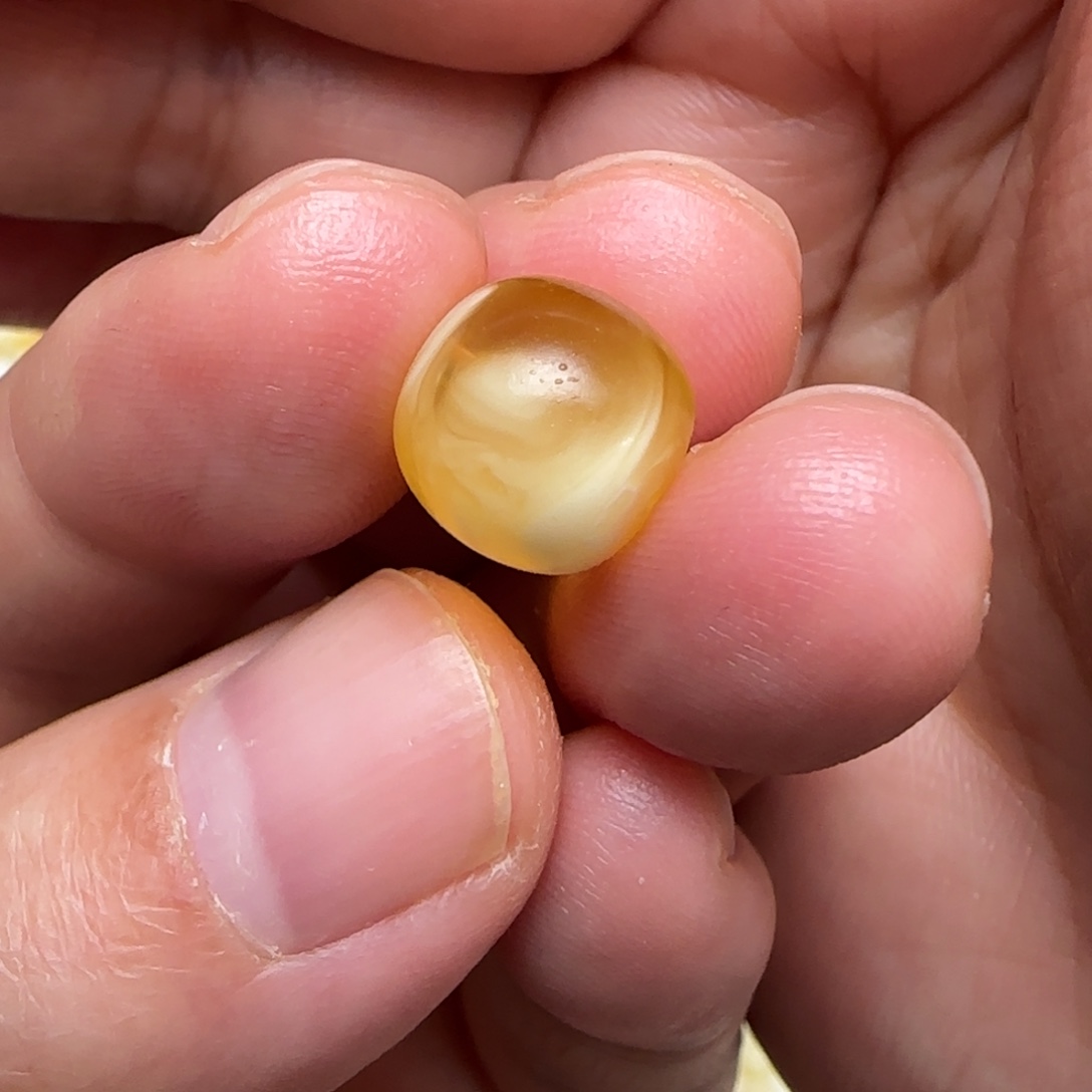 琥珀未镶嵌珠宝奇石10.5咪