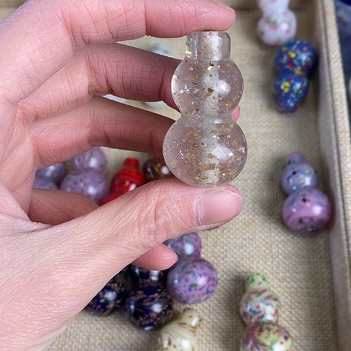 诗***志颈饰琉璃5965086907000