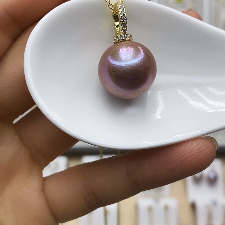 淡水珍珠颈饰合金