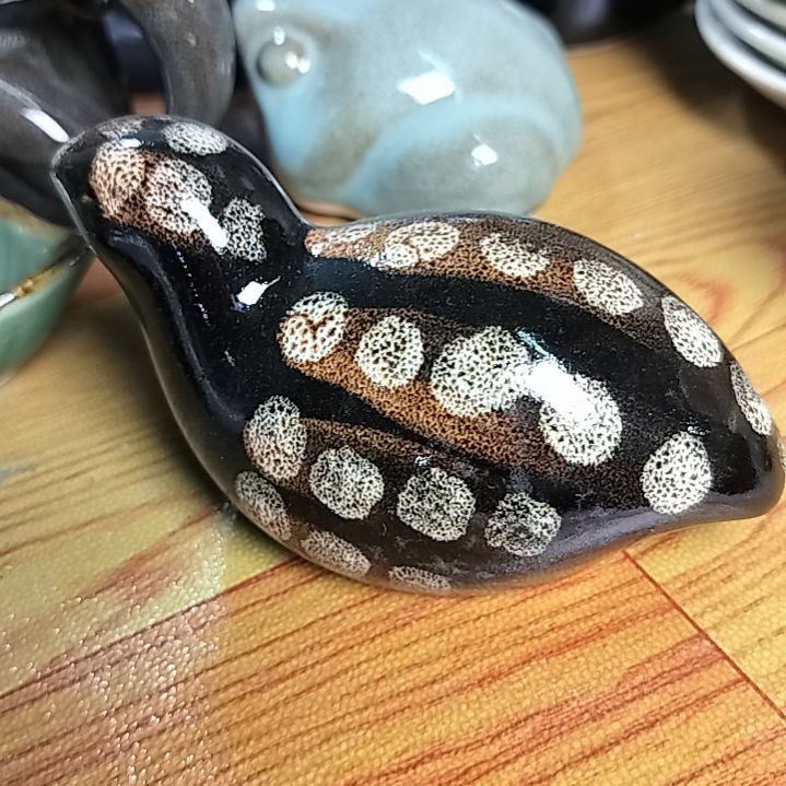 盘瓷片陶瓷杯盘壶碗都有