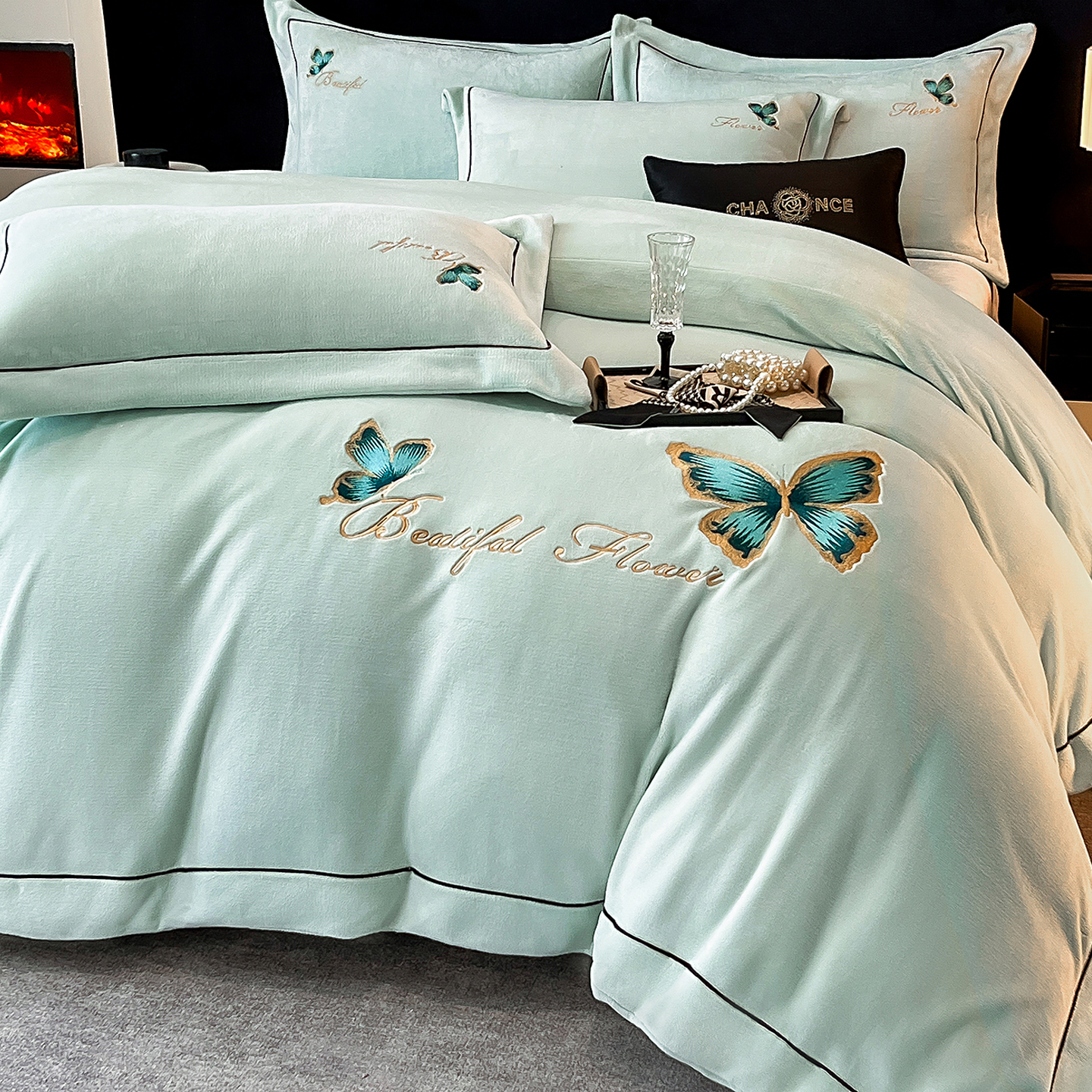 水星高档适用家纺轻奢刺绣冬季牛奶绒四件套双面绒加厚保暖珊瑚绒