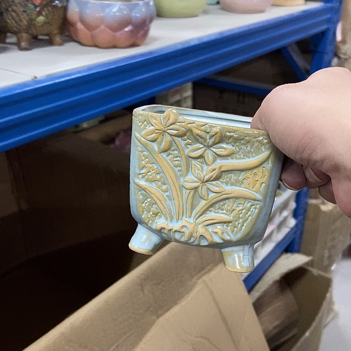 花盆单场满9.9发货9.5*9