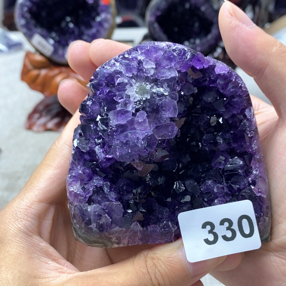 大型摆件（非配饰）未镶嵌水晶