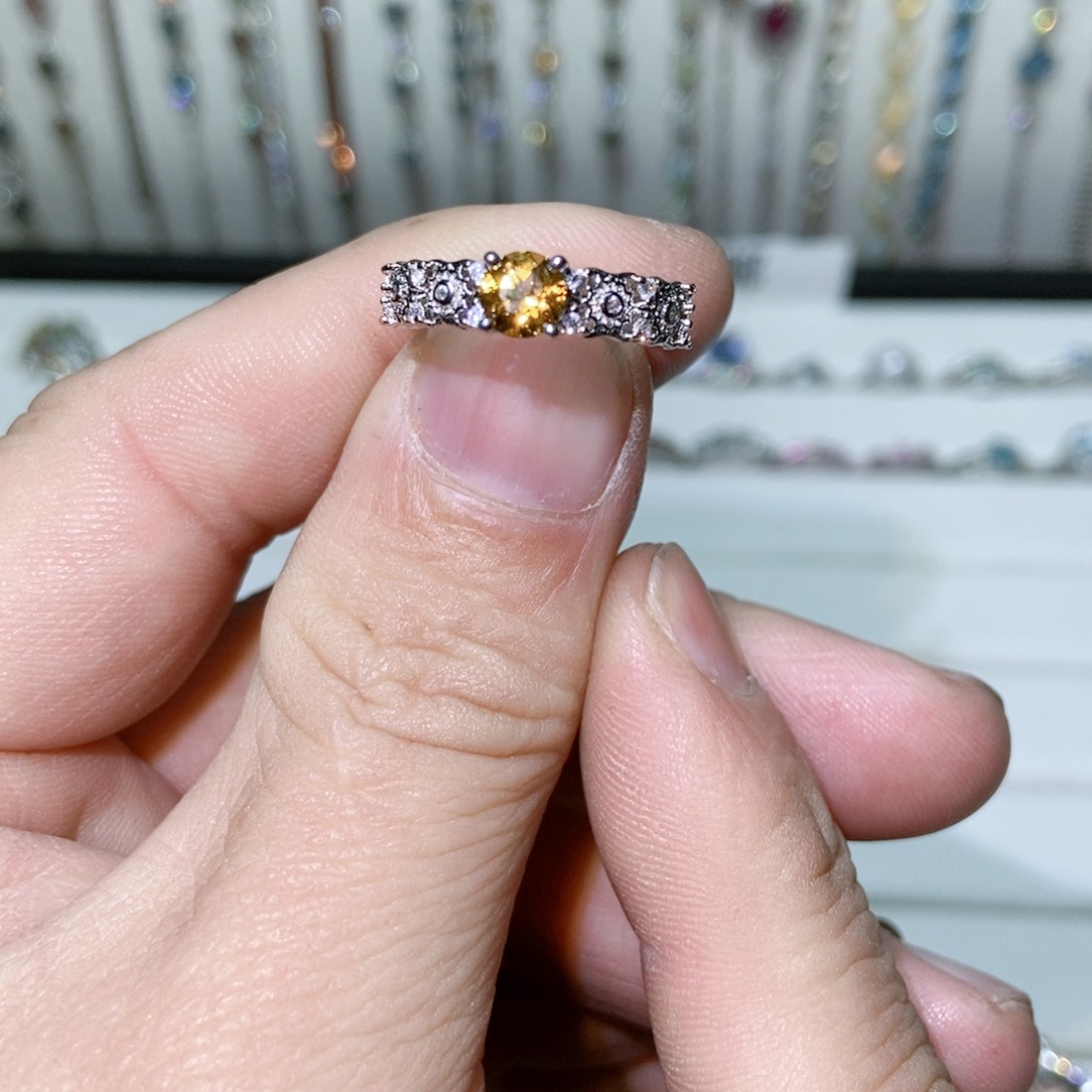 绿水晶戒指银S925镶嵌
