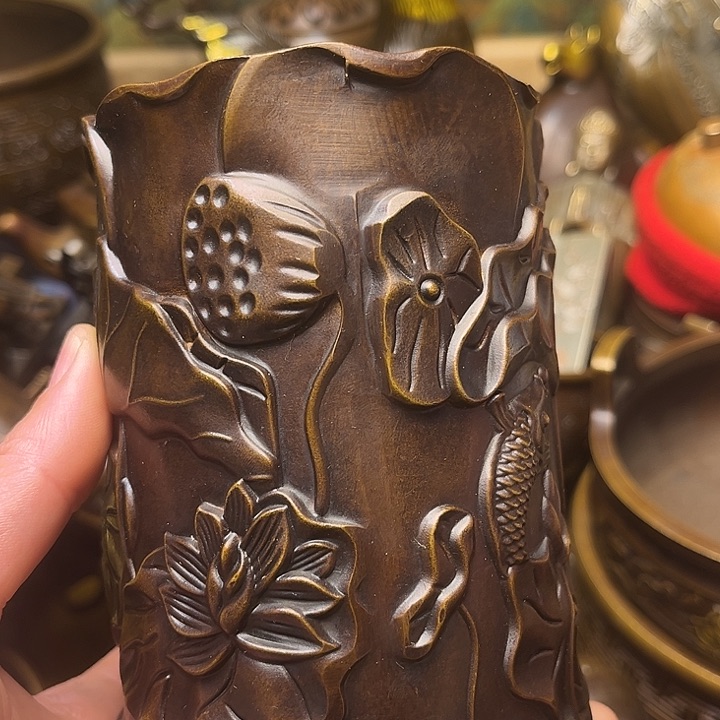 精美铜器批发档口