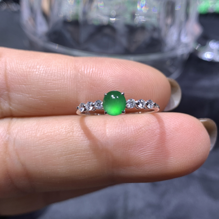 A货满绿起光蛋面金镶轻奢时尚女款