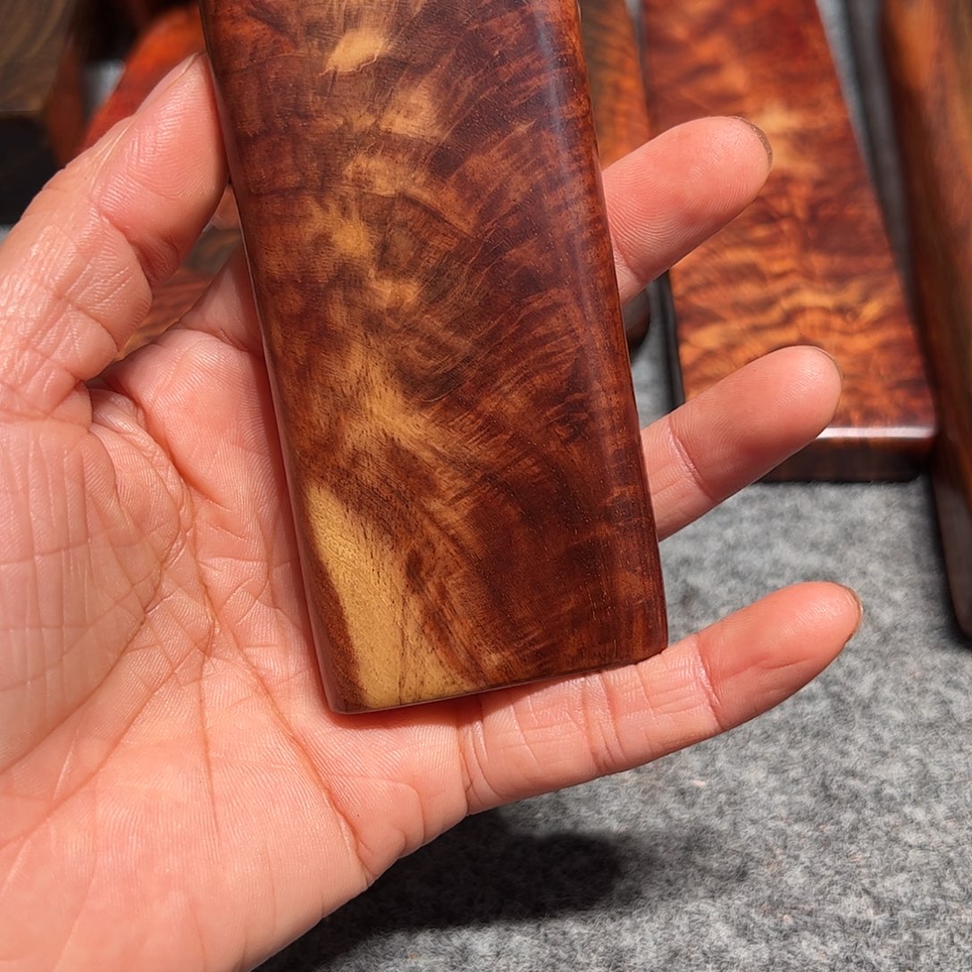 b***h染料紫檀（血檀）赞比亚