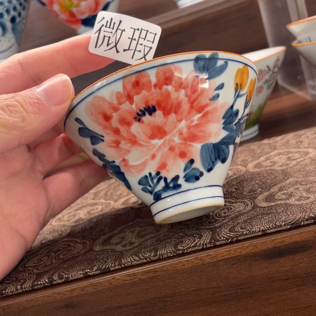 釉下手绘茶具微瑕