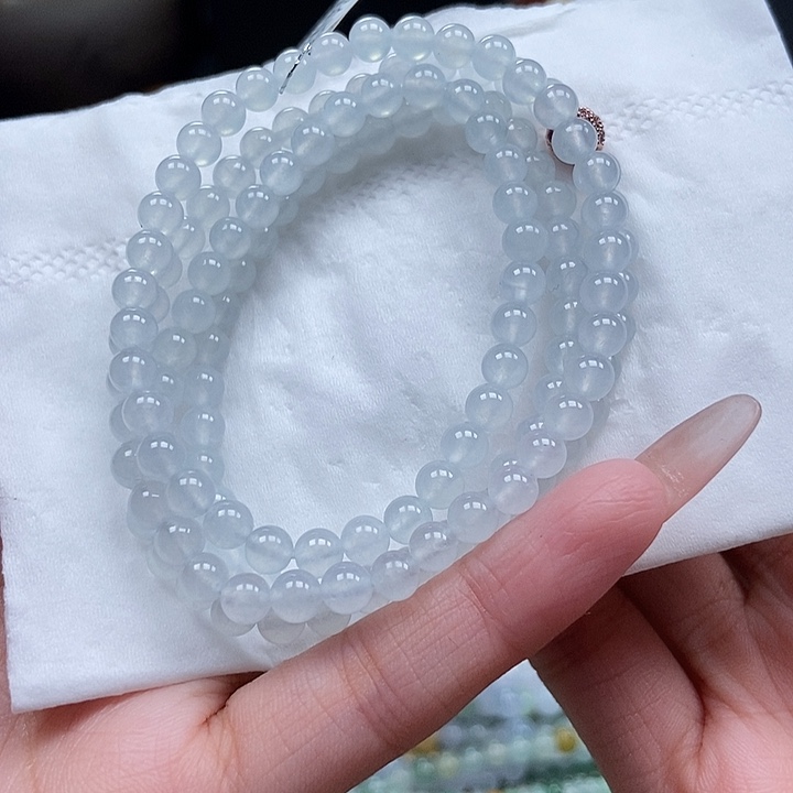 翡翠挂件未镶嵌珠链