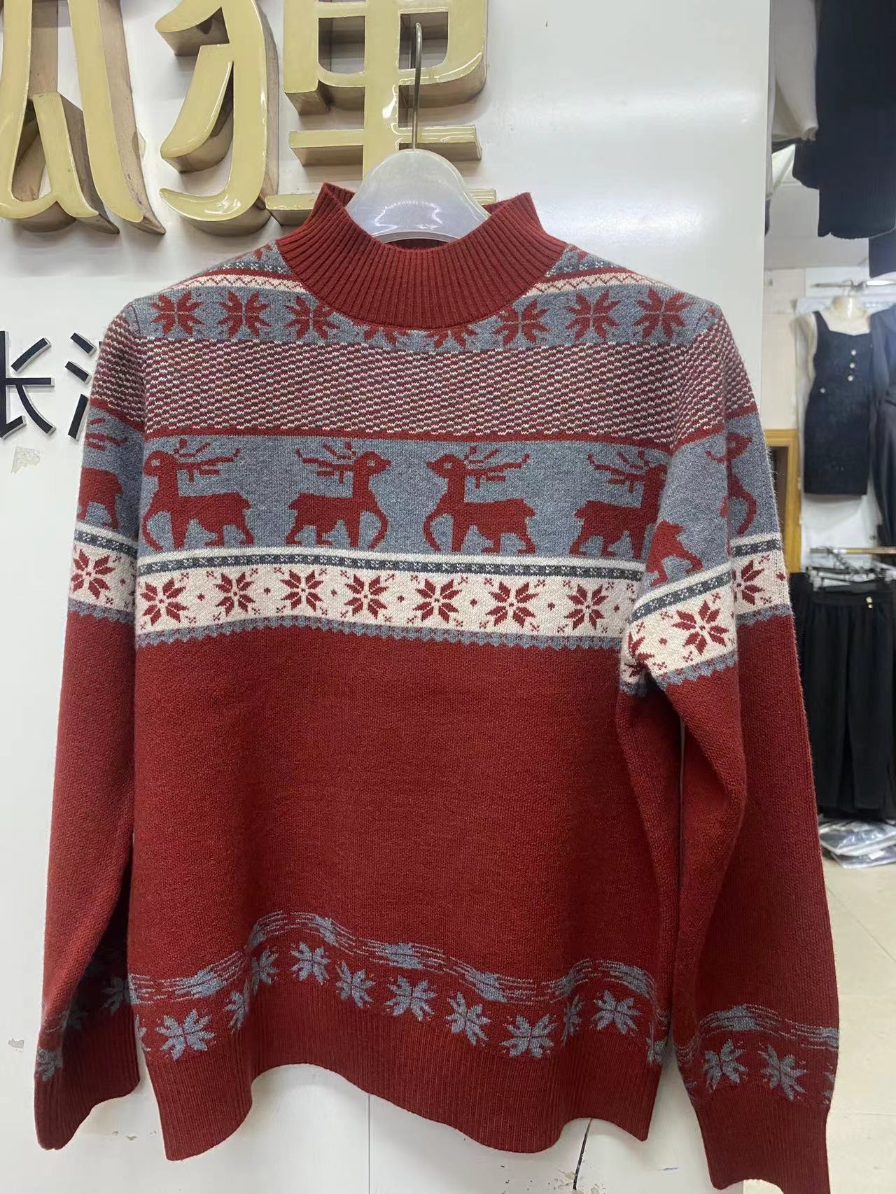 《霞姐服饰》冬季新款中领加厚费尔岛麋鹿毛衣外穿女百搭气质时尚