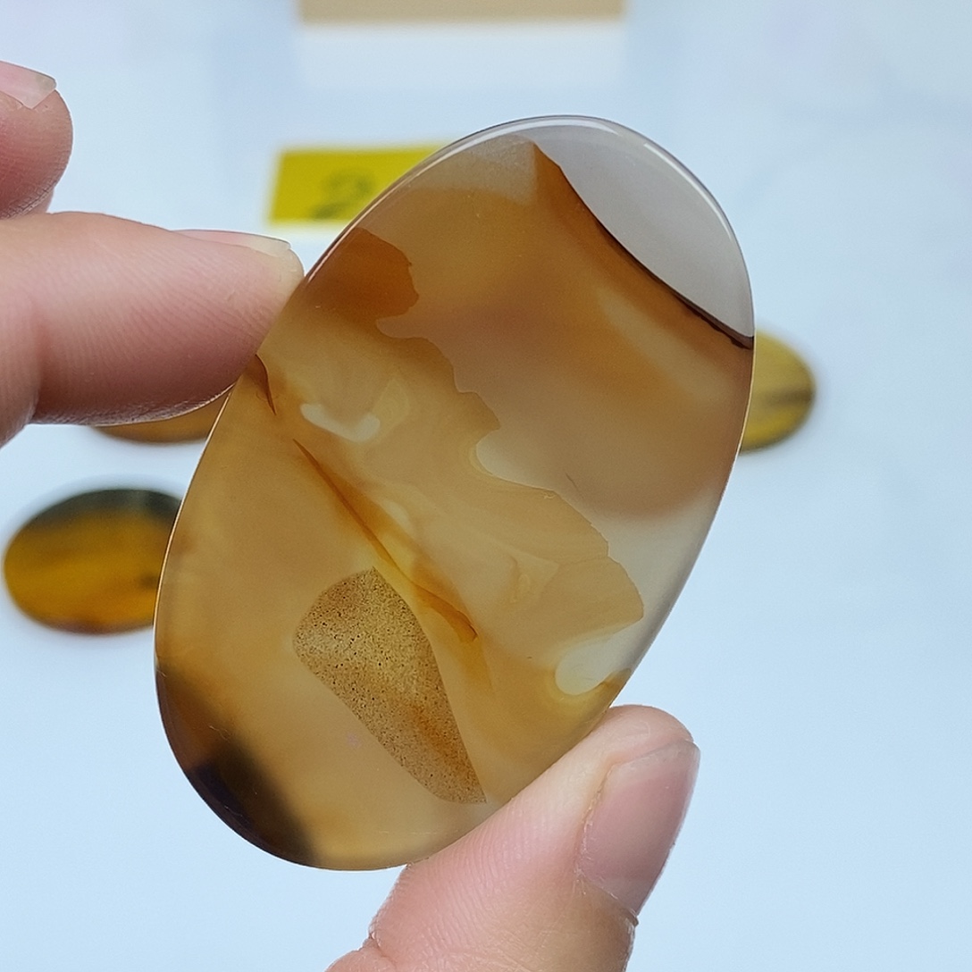 玛瑙/玉髓未镶嵌珠宝半成品