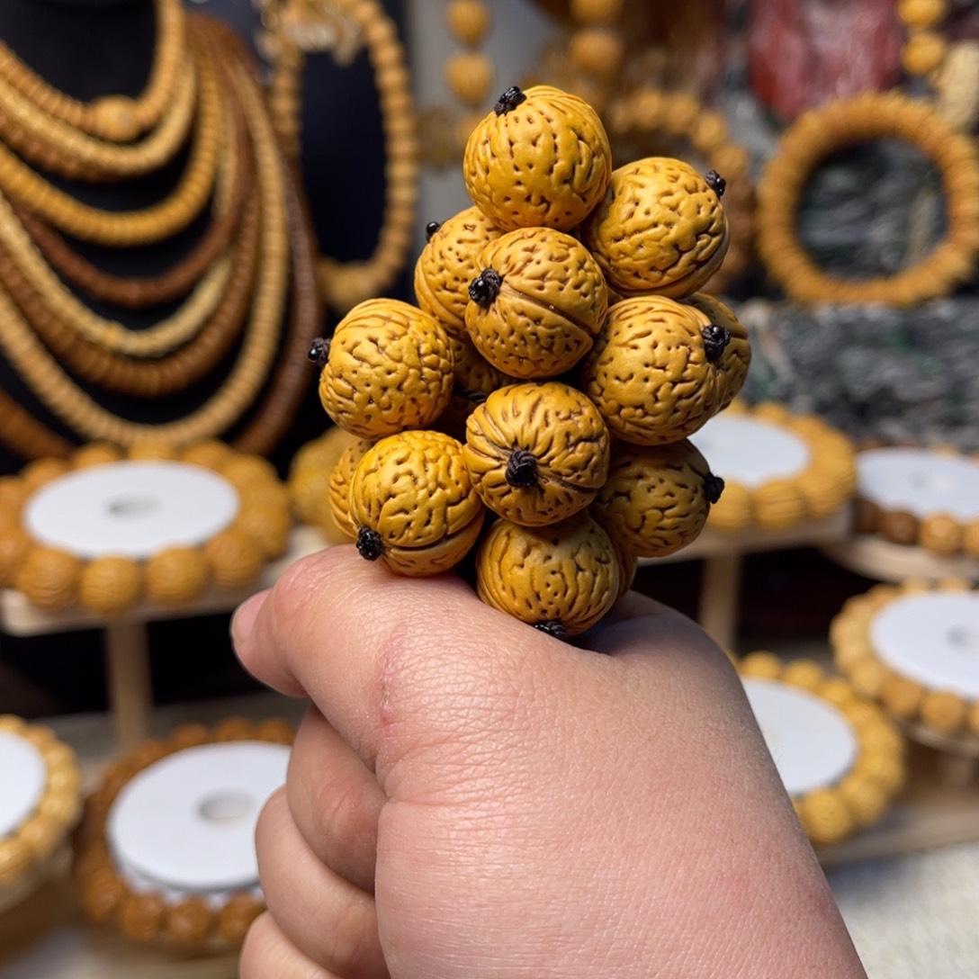 袁***帅桃核葡萄串粉丝福利