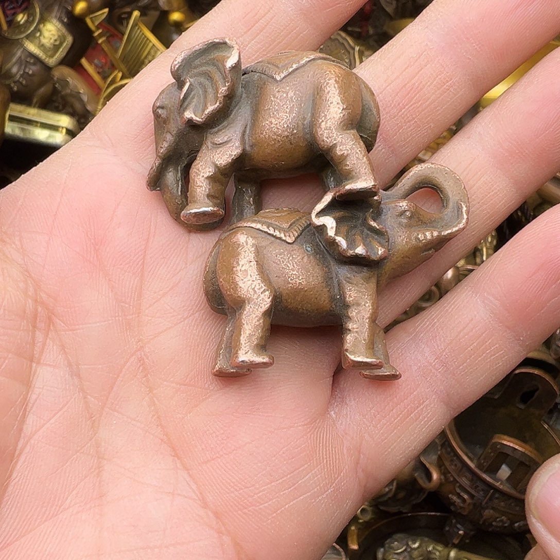 精品铜器，精美文玩