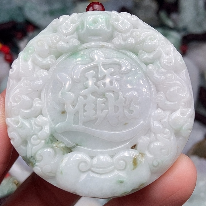 颈饰未镶嵌翡翠翡翠