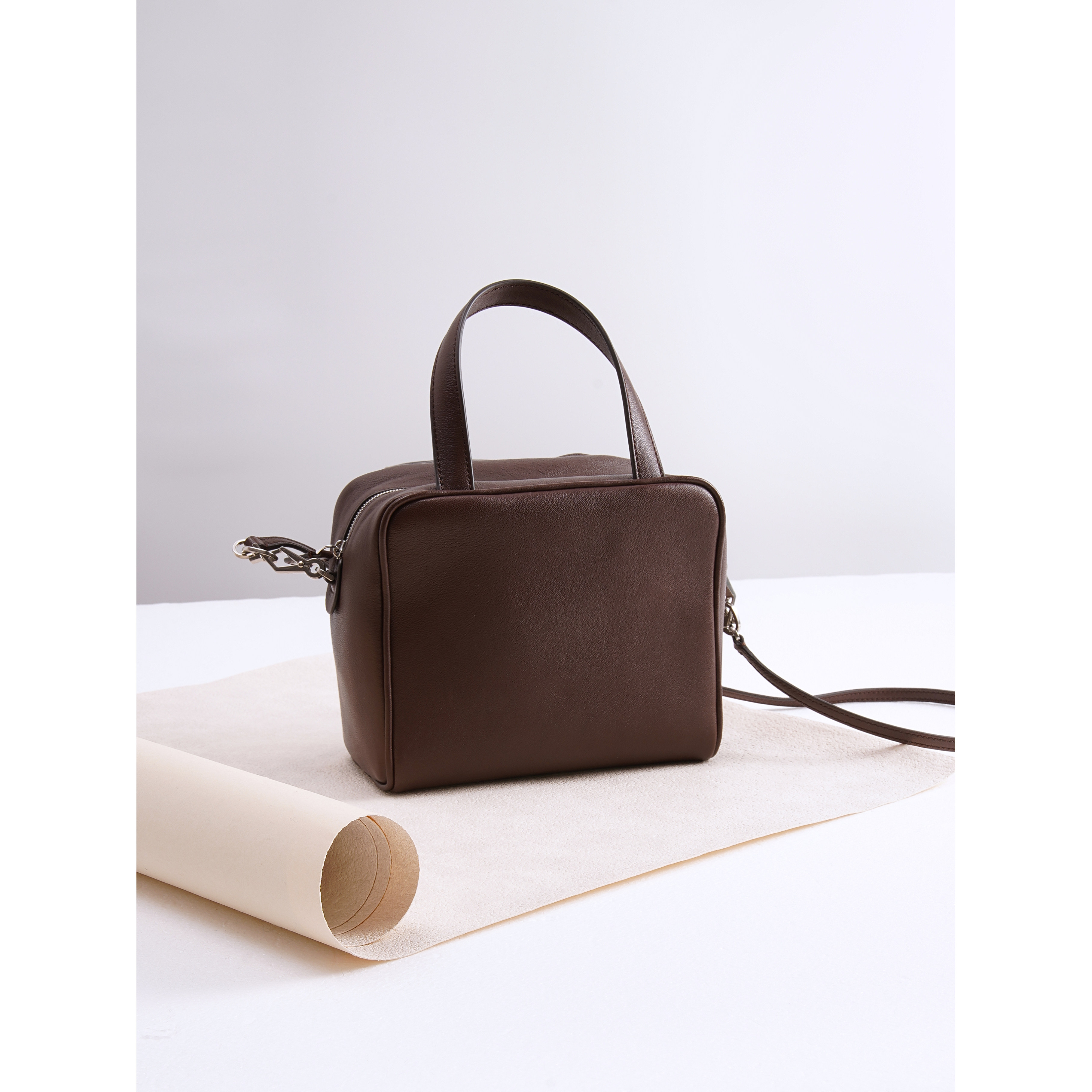 大果store JI简时髦～定制水染羊皮～复古百搭手拎小方包