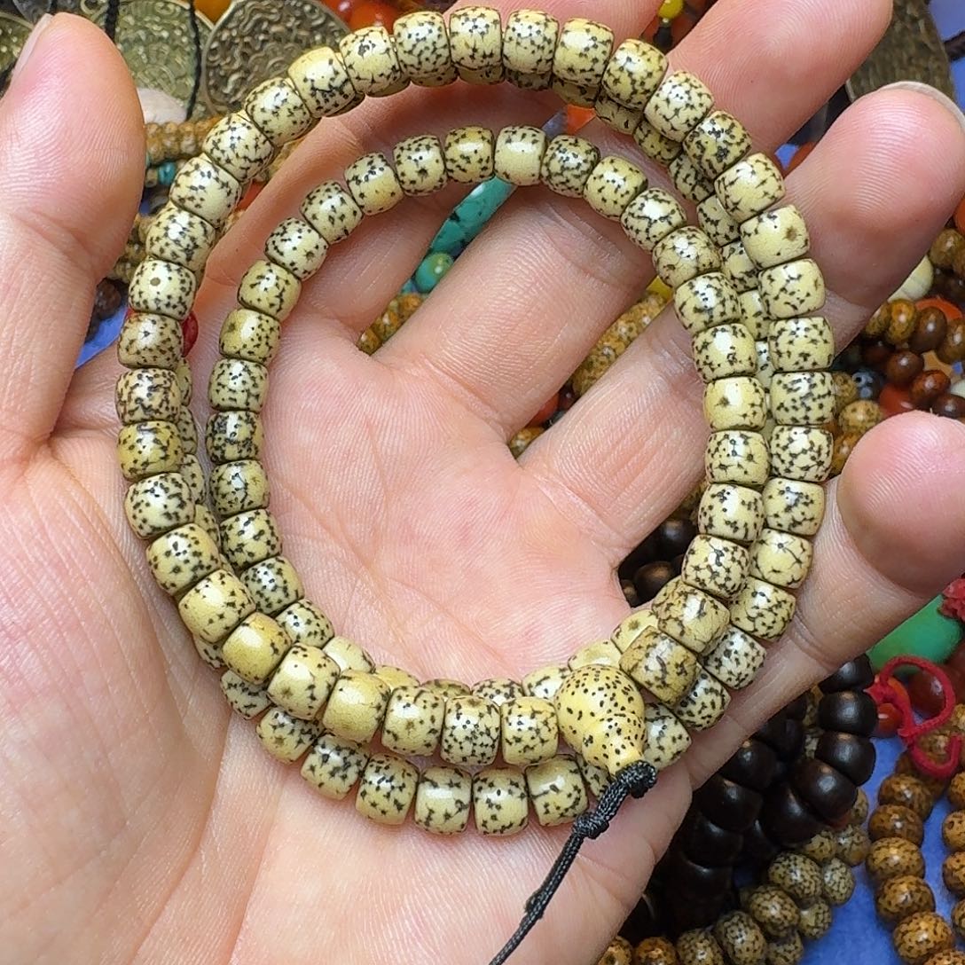 星月菩提吊坠星月菩提