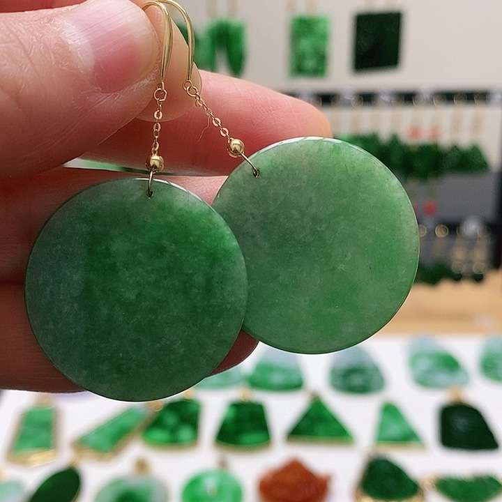 翡翠18K金镶嵌耳饰挂件