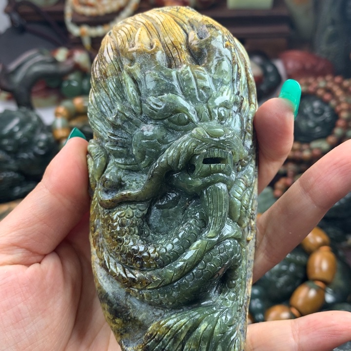 岫岩河磨玉（透闪石质玉）把件未镶嵌