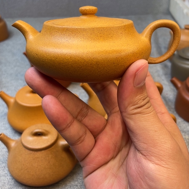 紫砂茶壶左****八全手工桑盘瑕疵