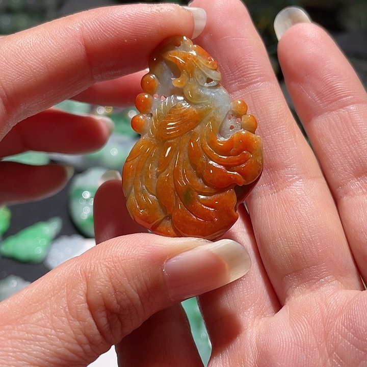 颈饰未镶嵌翡翠天