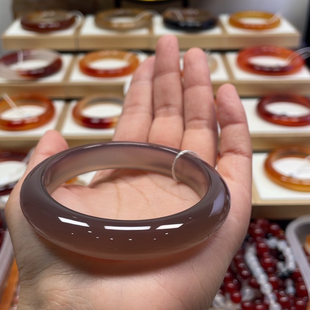 玛瑙/玉髓未镶嵌手镯