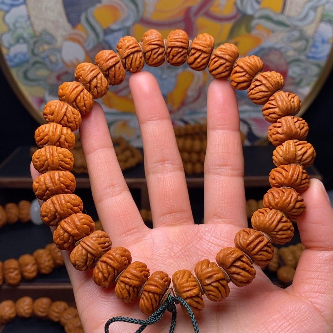 手串桃核16尺寸飞碟刺龙