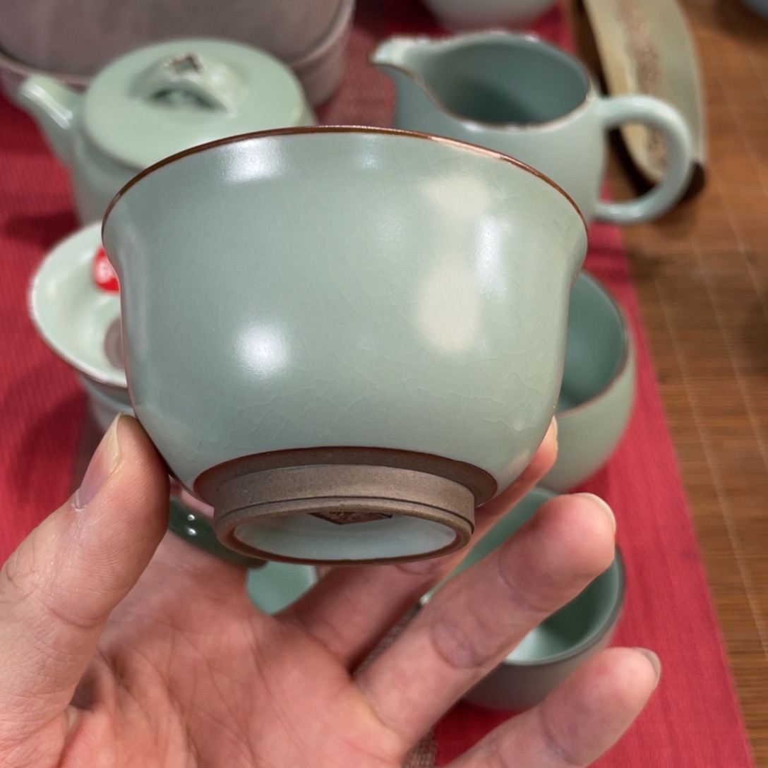 瓷片。。。。。。。。。。。。。。。。。。。