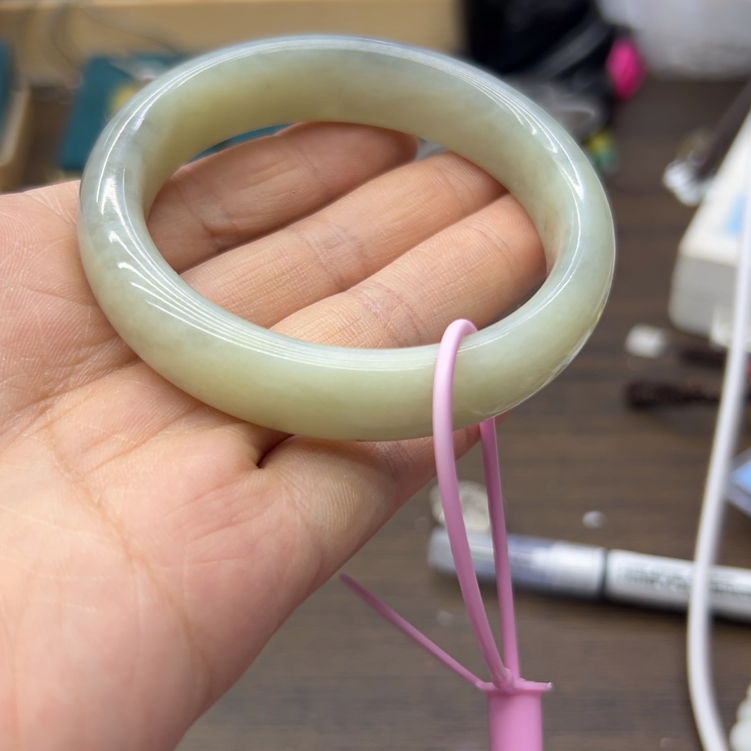 和田玉未镶嵌手镯57.9圈围1133