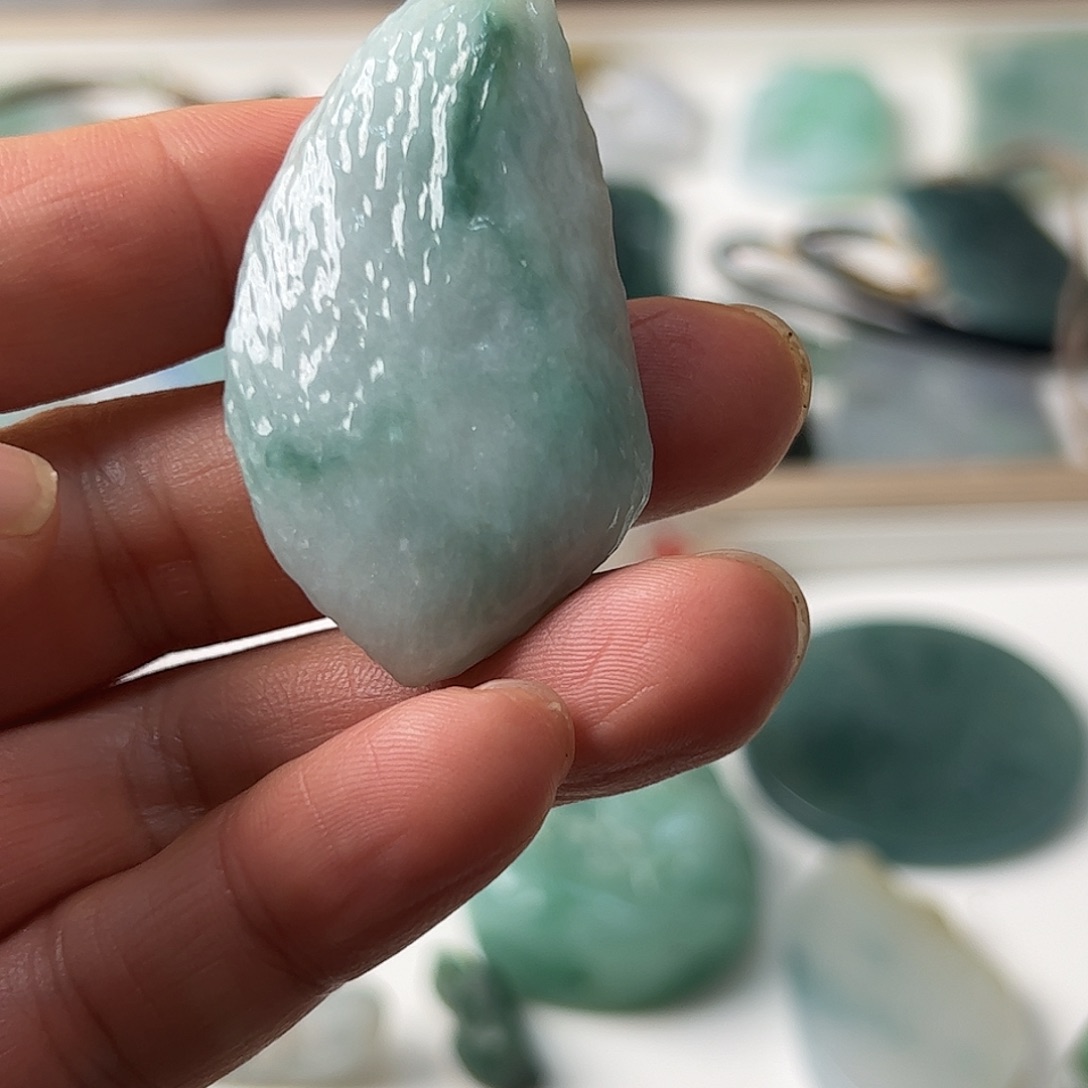 翡翠银S925镶嵌胸饰