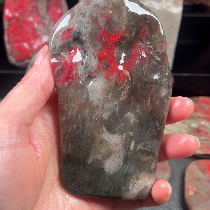 昌化石昌化鸡血石原石