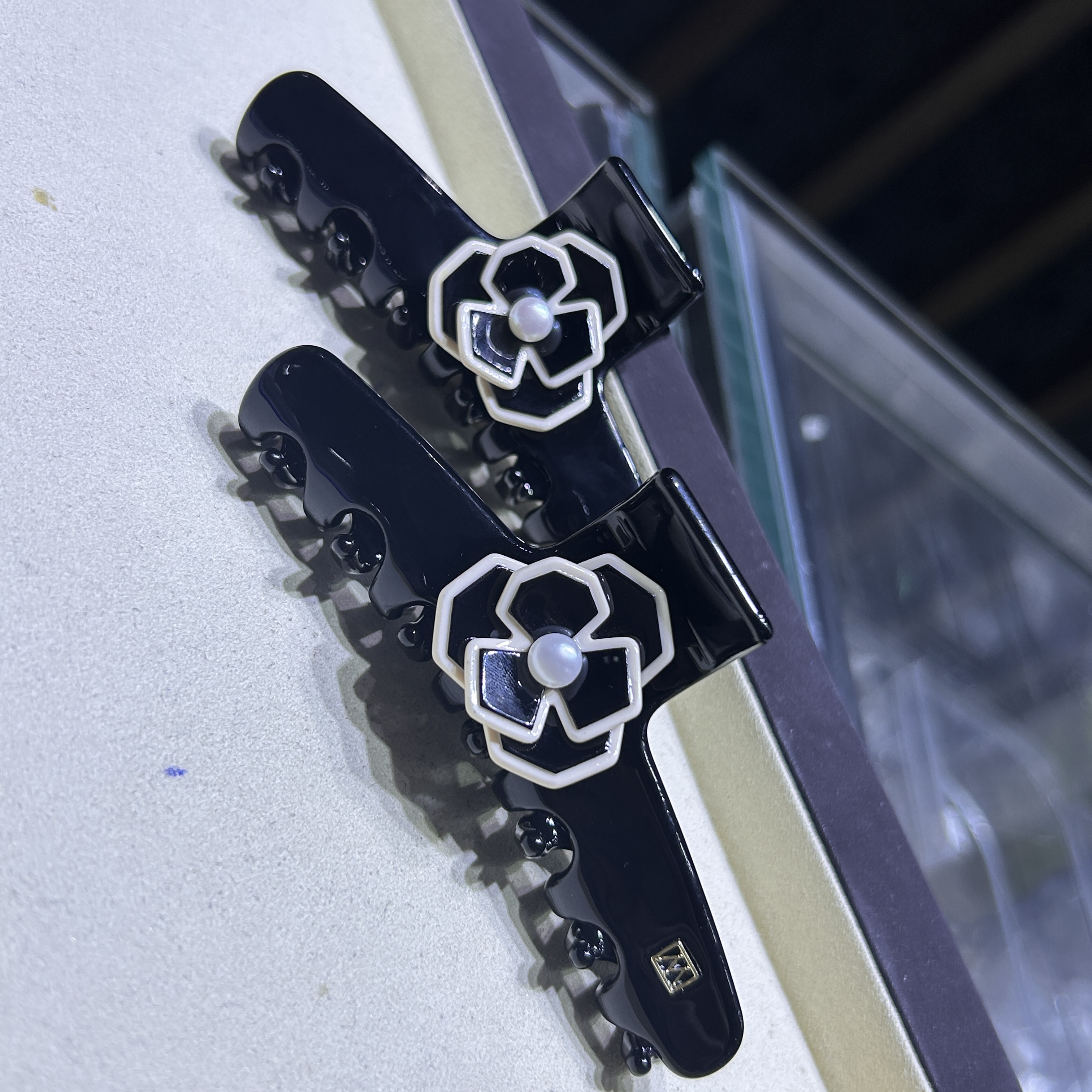 【罗伊伊推荐】淡水珍珠发夹 6-7mm ZQ0032-1（多样性发一）