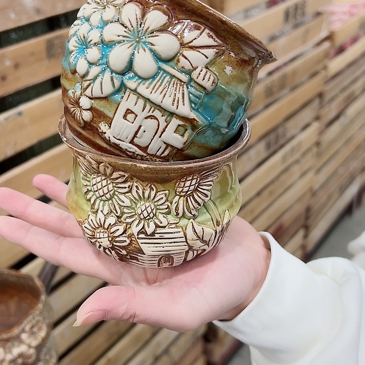 有孔.凑满10元发货多肉陶瓷花盆！