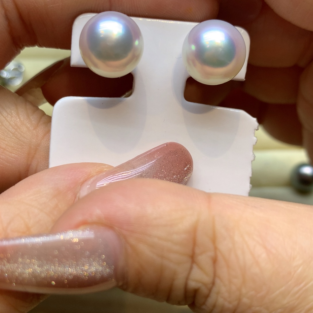 铂Pt950镶嵌耳饰海水珍珠