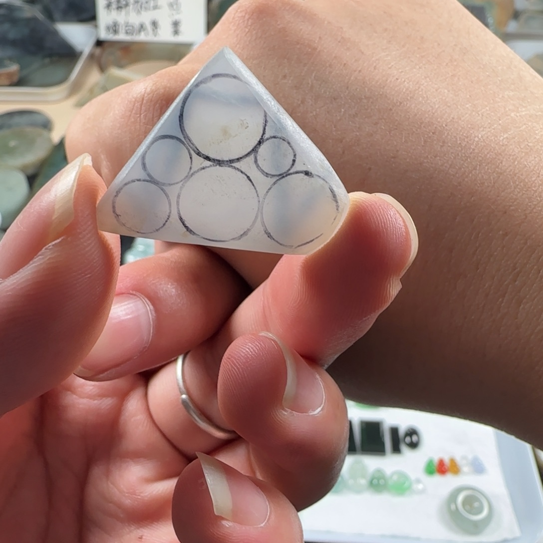 定制翡翠未镶嵌缅甸a货翡翠材料