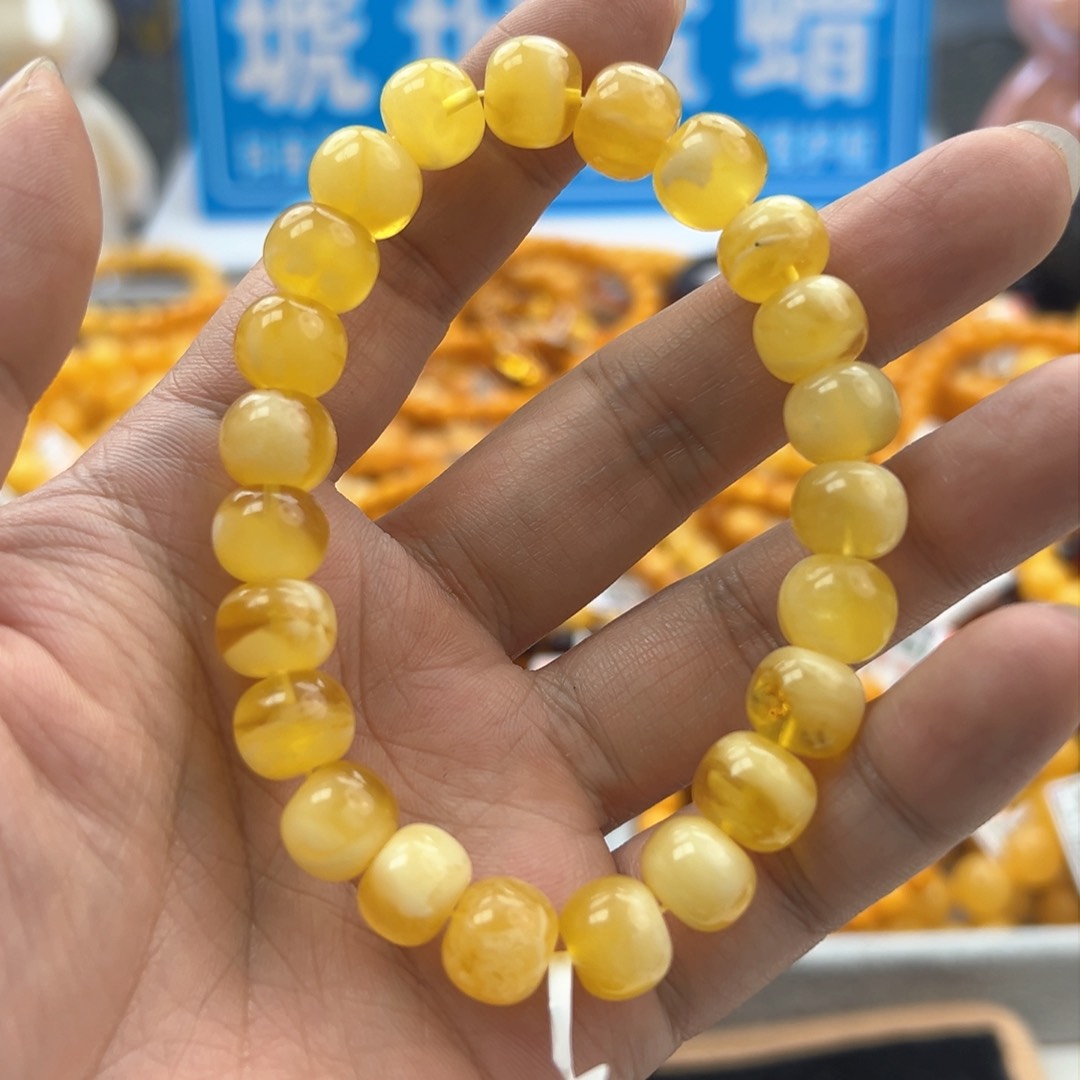 琥珀珠宝奇石未镶嵌