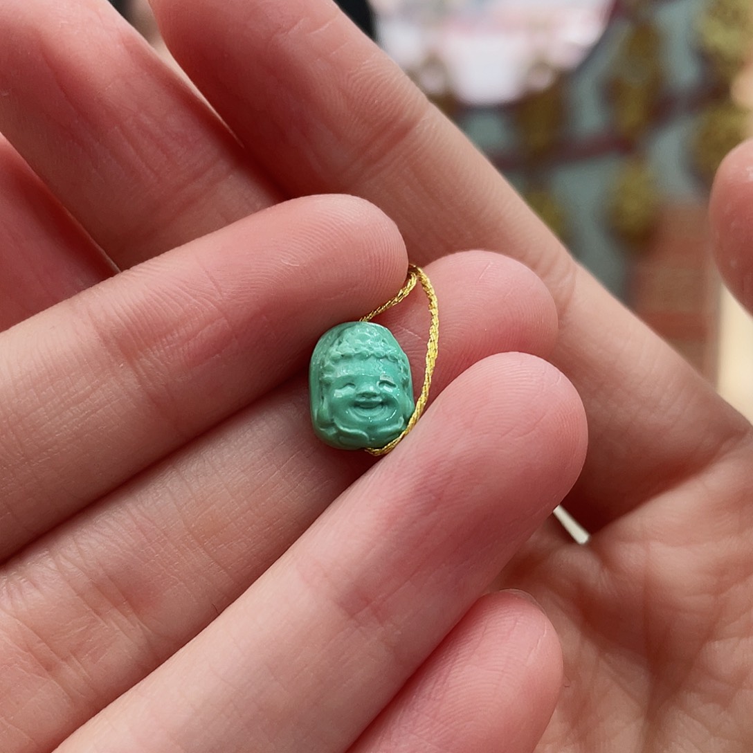 绿松石颈饰未镶嵌