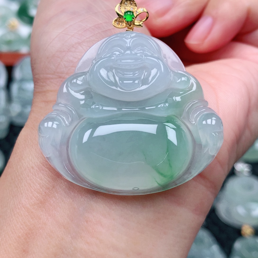 翡翠吊坠(不含链)18K金镶嵌燕**品