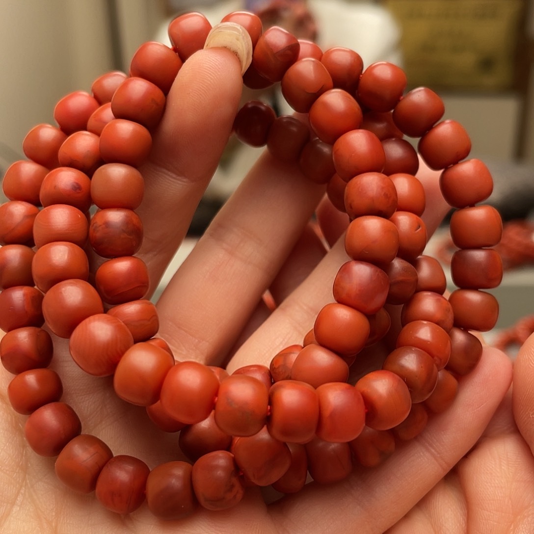 南红玛瑙手链未镶嵌