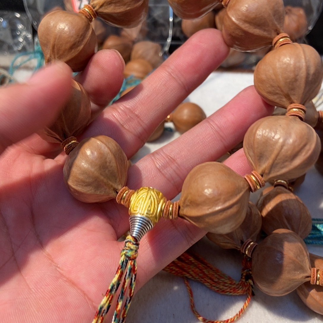 @***然吊坠橄榄核橄榄橄榄