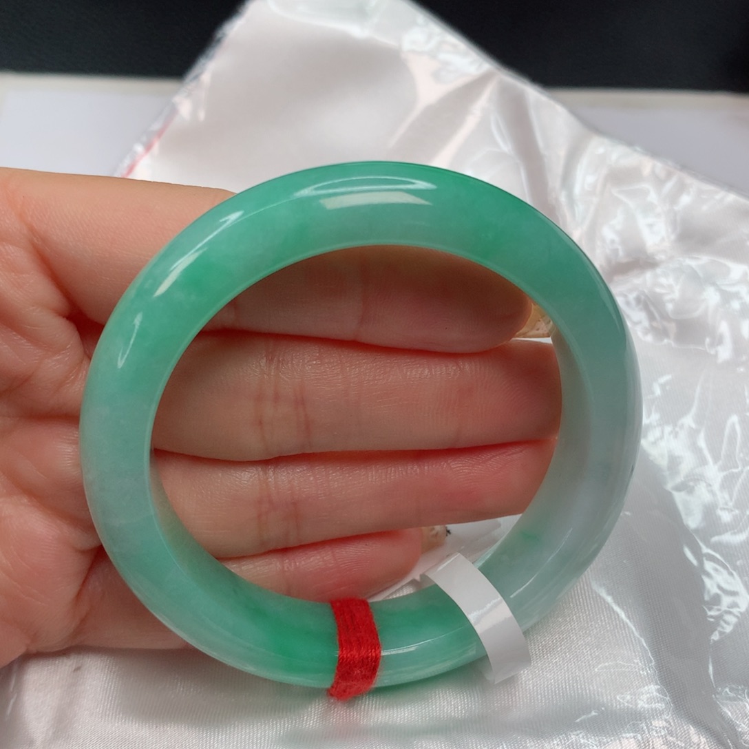 翡翠手镯未镶嵌51-52 苹果绿