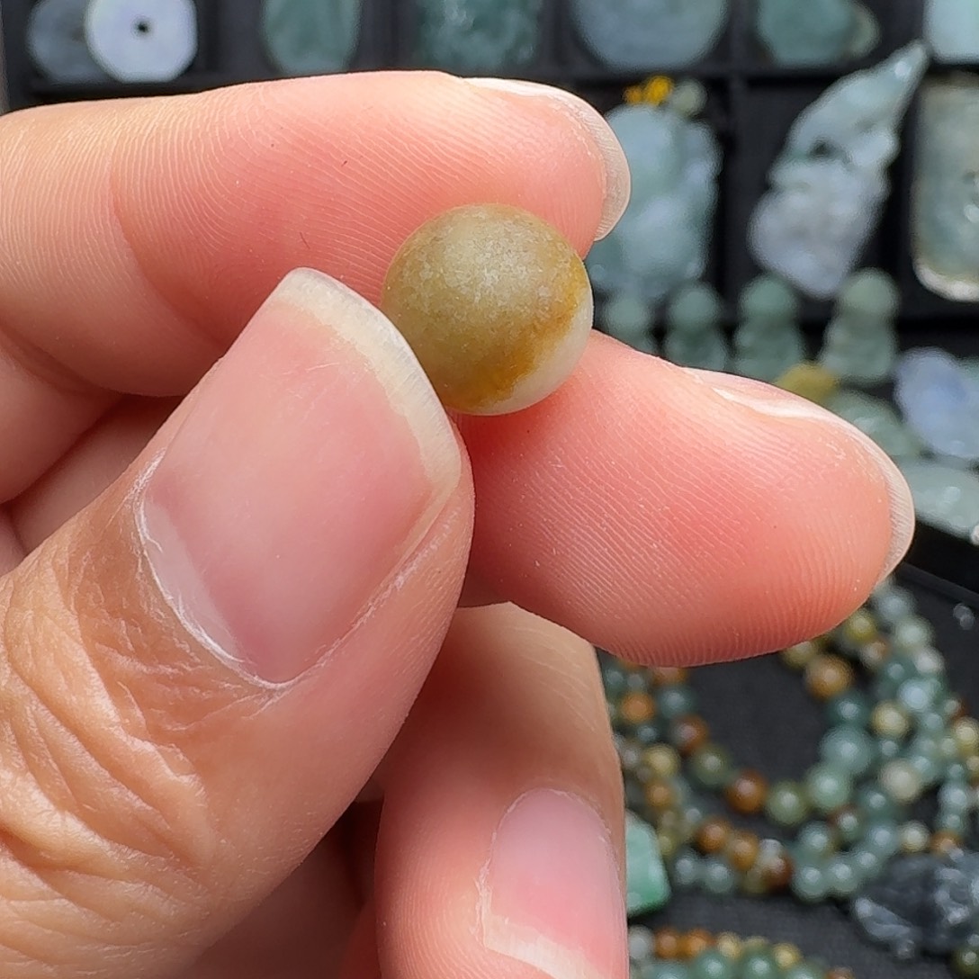 翡翠吊坠(不含链)未镶嵌L****7