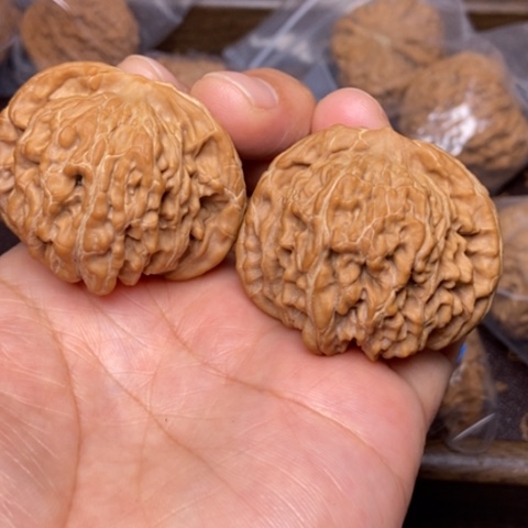 文玩核桃把件四座楼46