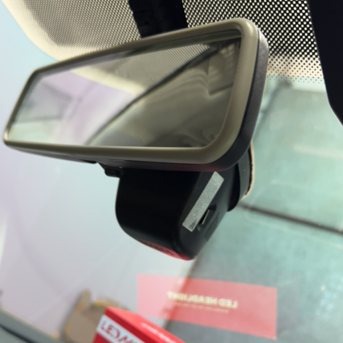 隐藏款行车记录仪4k 老炮同款带32g高速卡