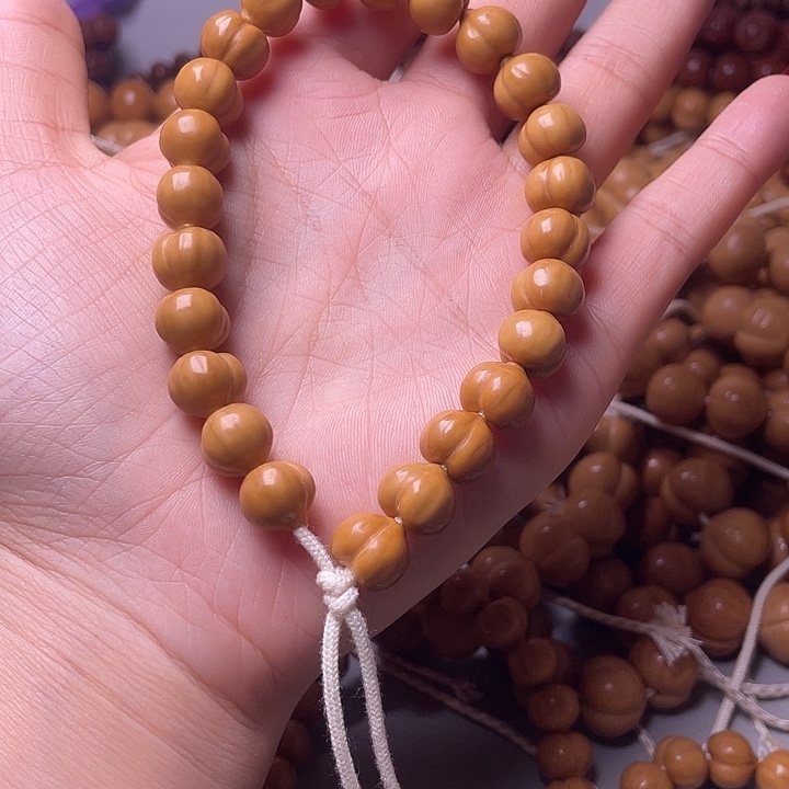 猴头核桃手串11尺寸镜面柯基屁桃手持全品无暇